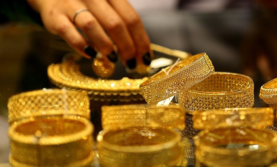 सुनचाँदीको भाउ केही घट्यो