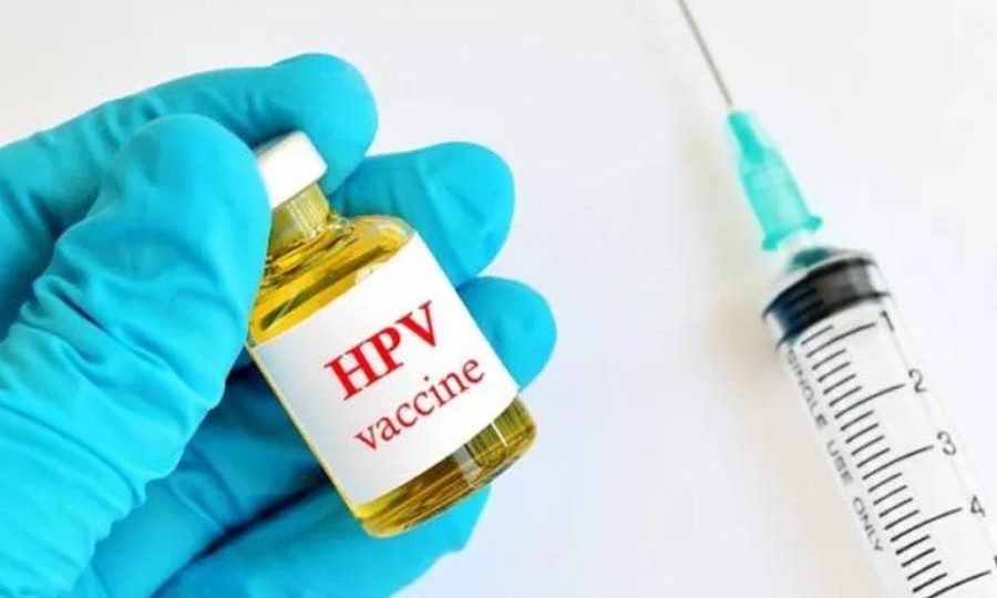 चितवनका छ हजार बढी बालिकाहरुलाई एचपिभी खोप