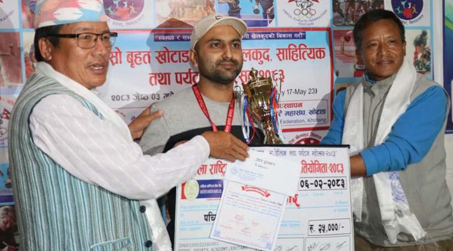 दमकका  नेपाललाई खुला राष्ट्रिय बुद्धिचाल प्रतियोगिताको उपाधि