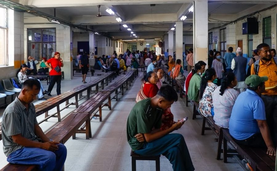 चिकित्सकको आन्दोलनले उपचार सेवा प्रभावित