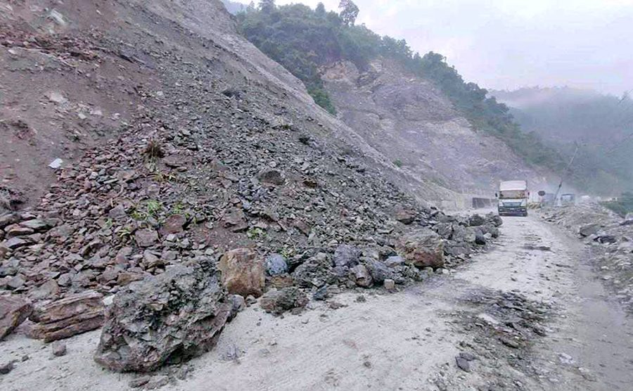 नारायणगढ–मुग्लिन सडक : पहिरा पन्छाउन सकस