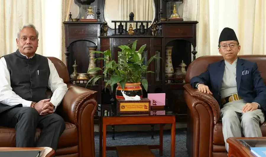 स्वदेश फर्किदै भारतीय राजदूत श्रीवास्तव, परराष्ट्र सचिव राईसँग गरे बिदाइ भेट