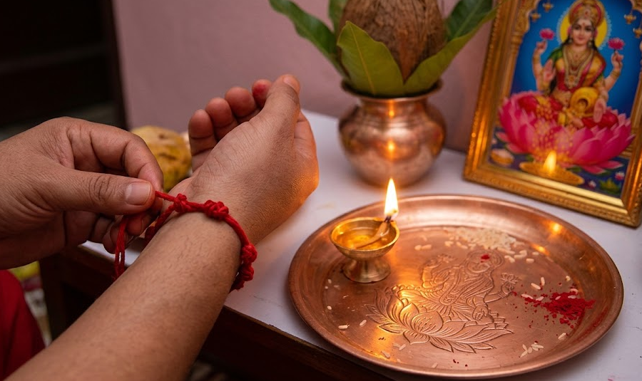 महालक्ष्मी ब्रतः धनधान्य र ऐश्वर्य प्राप्तिका लागि १६ दिने यात्रा