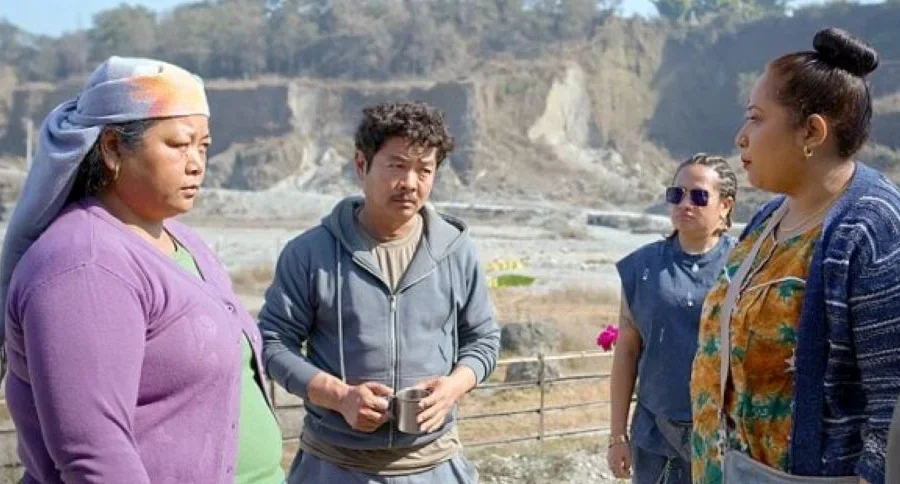 ‘पेन्सनपट्टा’ : पैसाभन्दा ठूलो परिवारभित्रको प्रेम